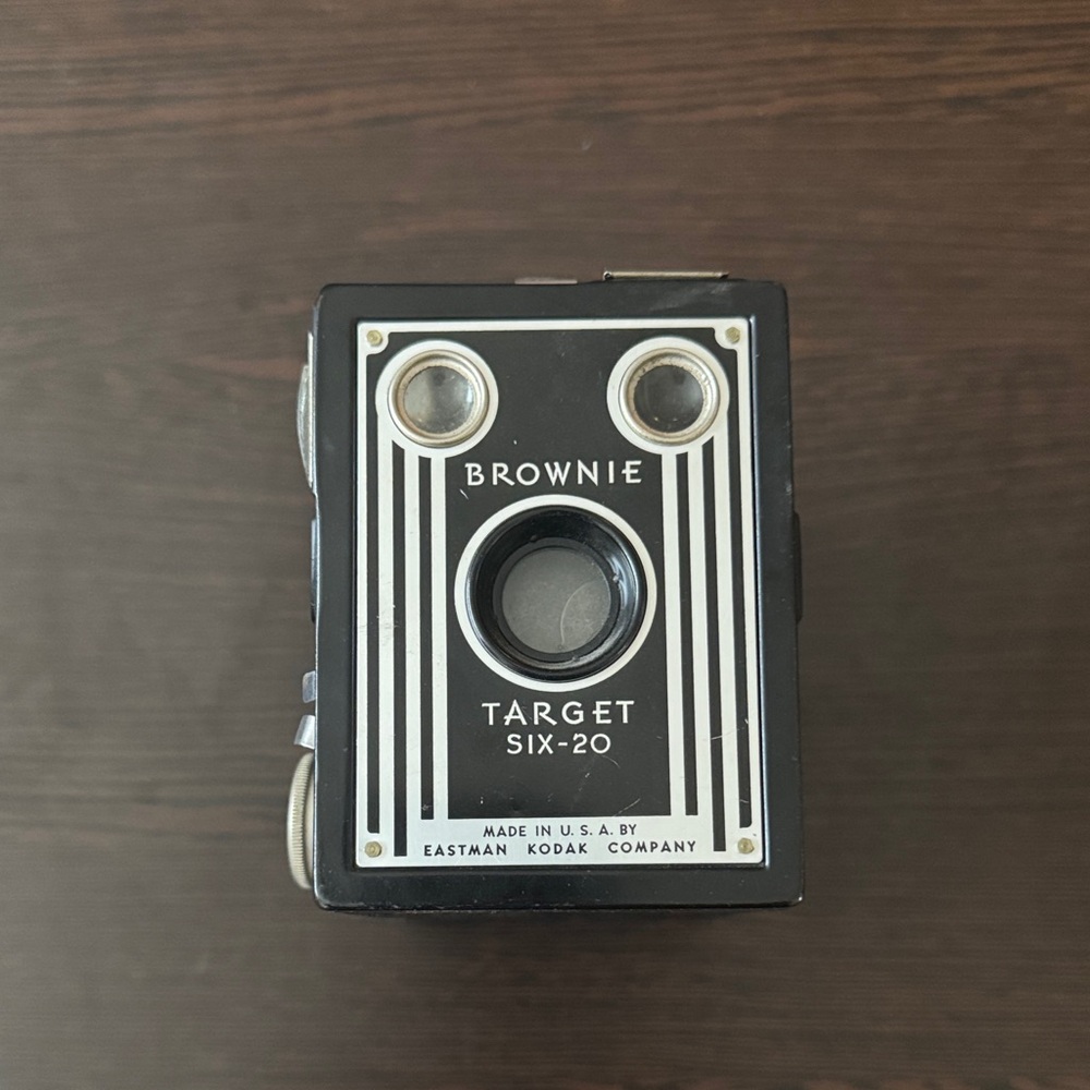 Kodak Brownie Target Six-20 in Black and White